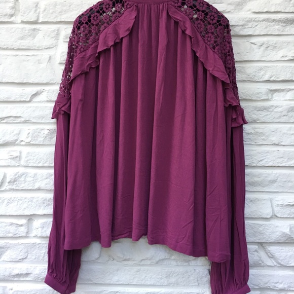 FREE PEOPLE Purple BoHo Blouse Crochet Shoulder L - Picture 5 of 7